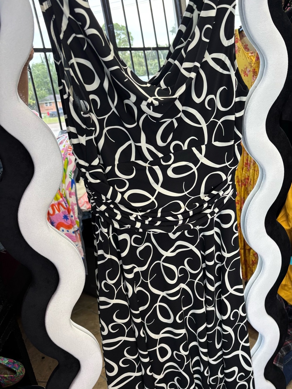Maggy London Black and White Swirl Sleeveless Dress